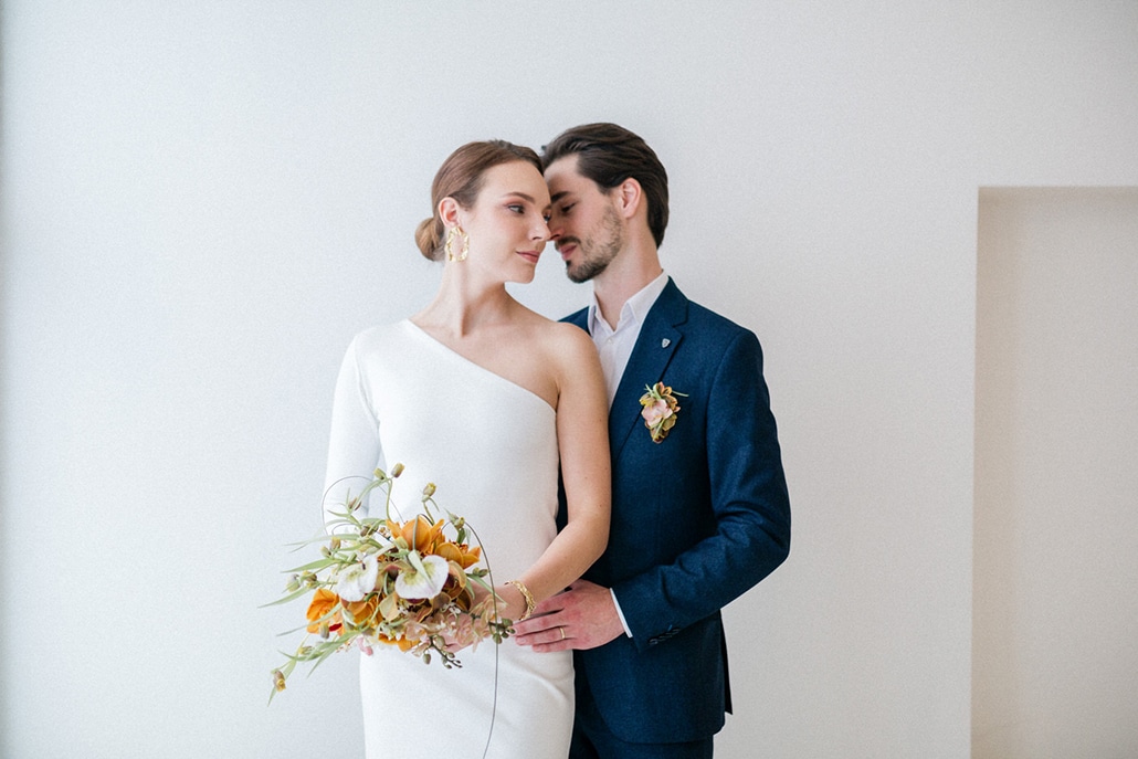 Modern meets chic wedding editorial in Prague