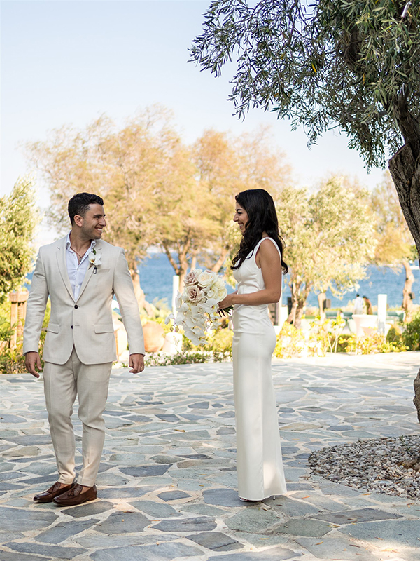 a-dreamy-summer-wedding-athens-gorgeous-florals-elegant-details_14