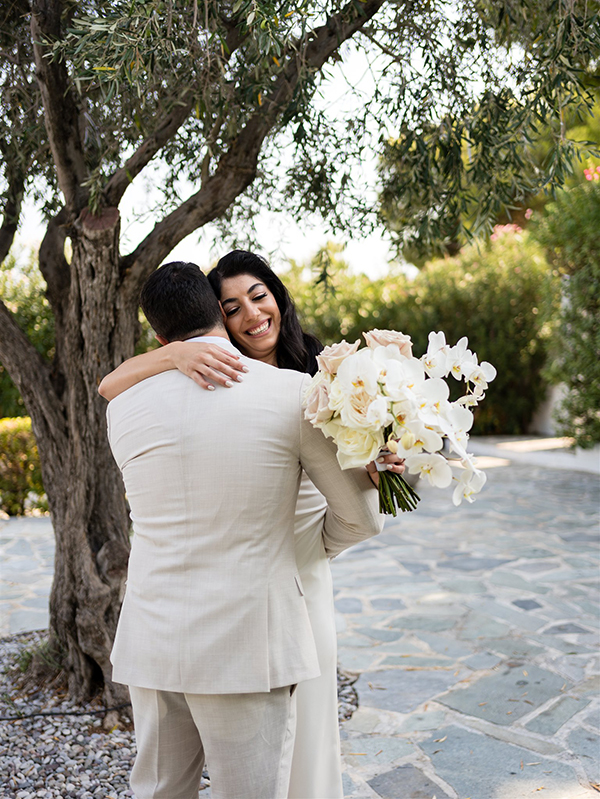a-dreamy-summer-wedding-athens-gorgeous-florals-elegant-details_14x