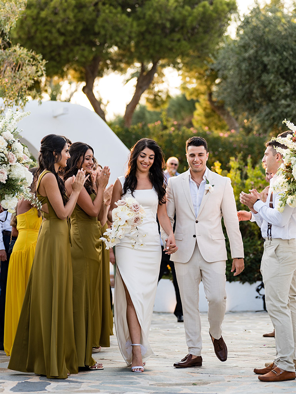 a-dreamy-summer-wedding-athens-gorgeous-florals-elegant-details_15x