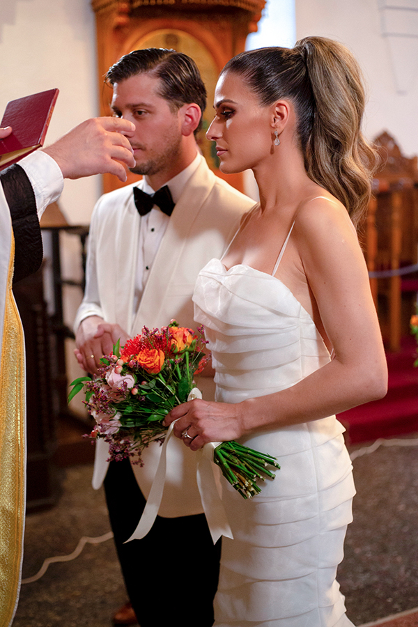 lovely-rustic-wedding-monemvasia-pretty-florals-orange-tones_19