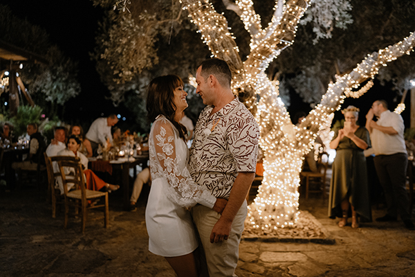 boho-fall-wedding-crete-lovely-pampas-grass-rustic-details_38