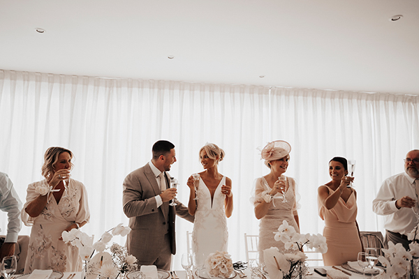 destination-wedding-santorini-romantic-white-florals_36