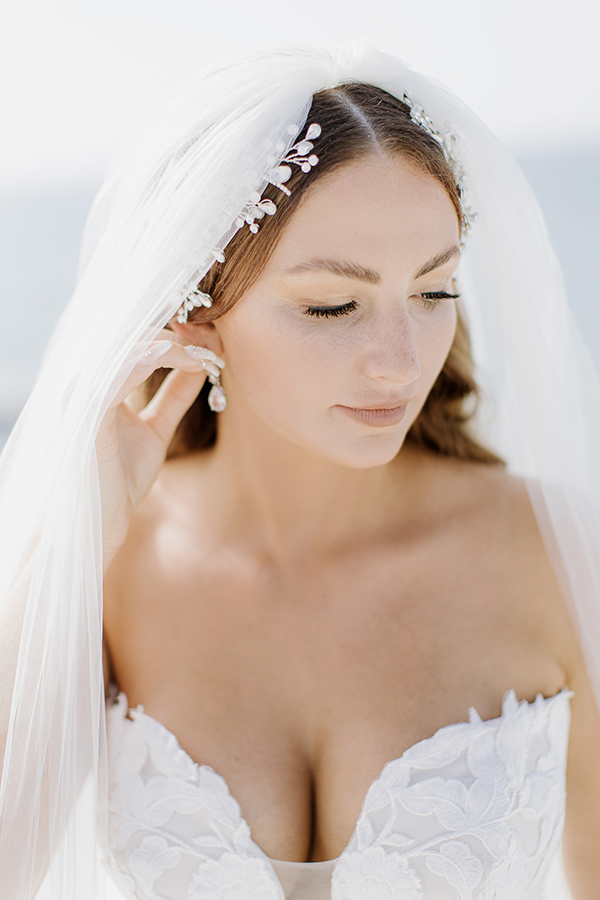 luxurious-destination-summer-wedding-white-peonies_10