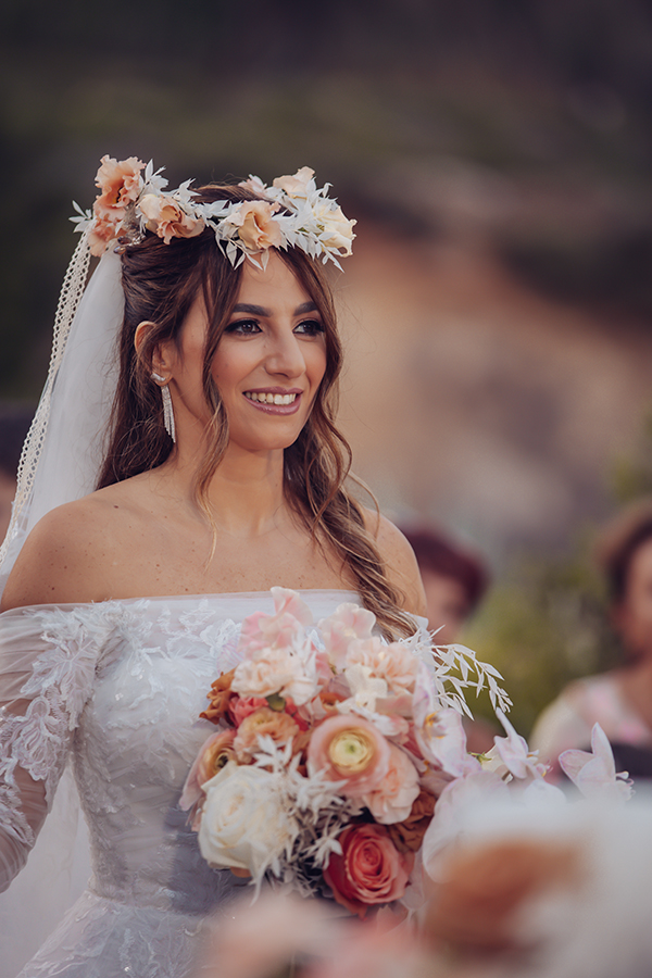 romantic-spring-wedding-athens-peach-hues_07x