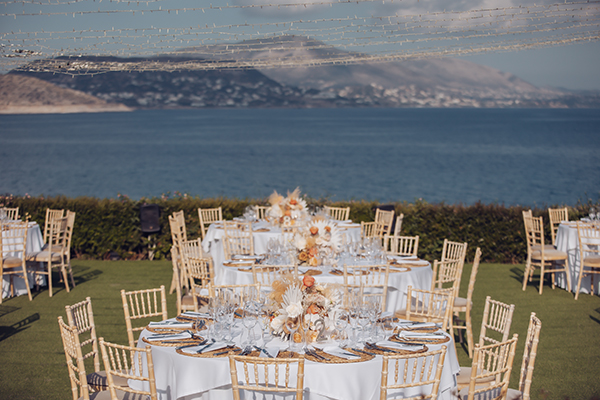 romantic-spring-wedding-athens-peach-hues_14x