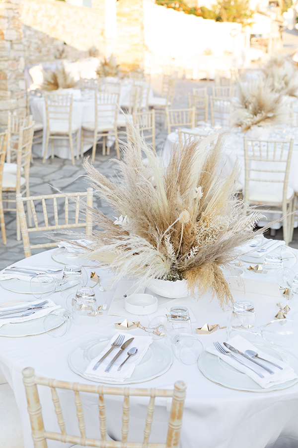 gorgeous-summer-wedding-tinos-bohemian-flair_21