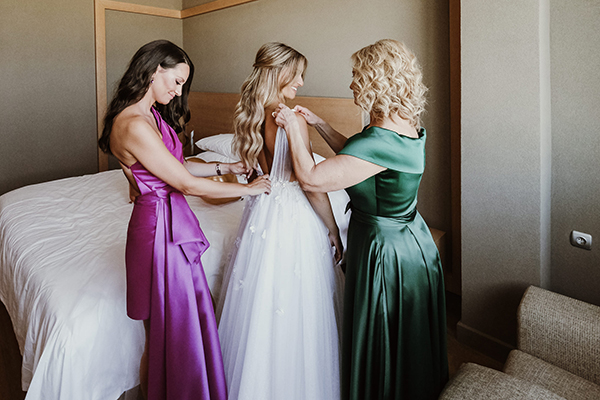 modern-fall-wedding-thessaloniki-colorful-flowers_01y