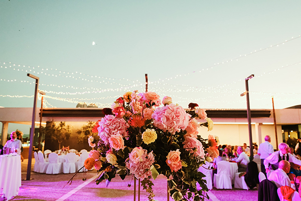 modern-fall-wedding-thessaloniki-colorful-flowers_17x