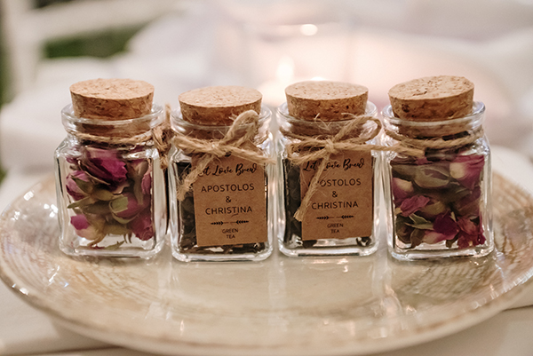 romantic-summer-wedding-sunflowers-kastoria_32