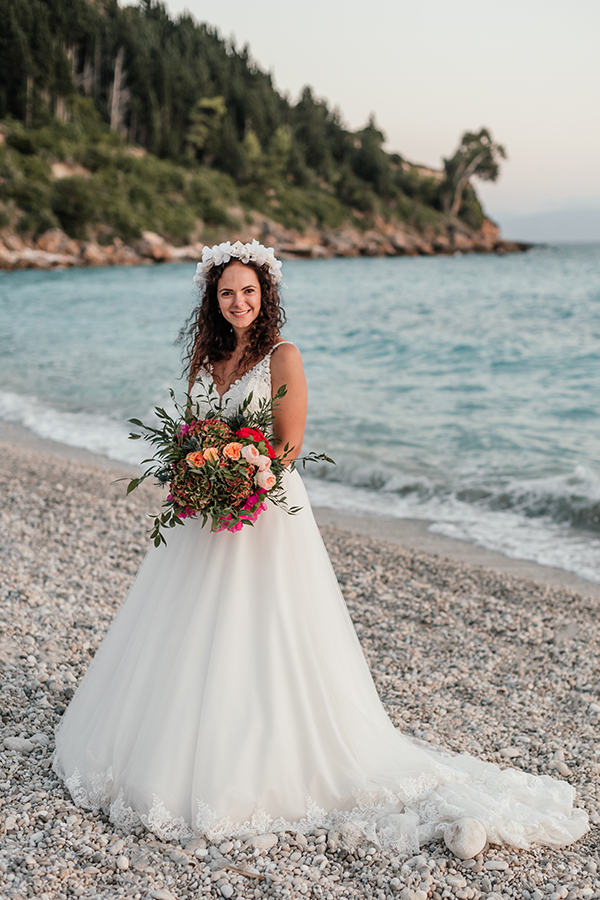 colorful-floral-wedding-kefalonia_03