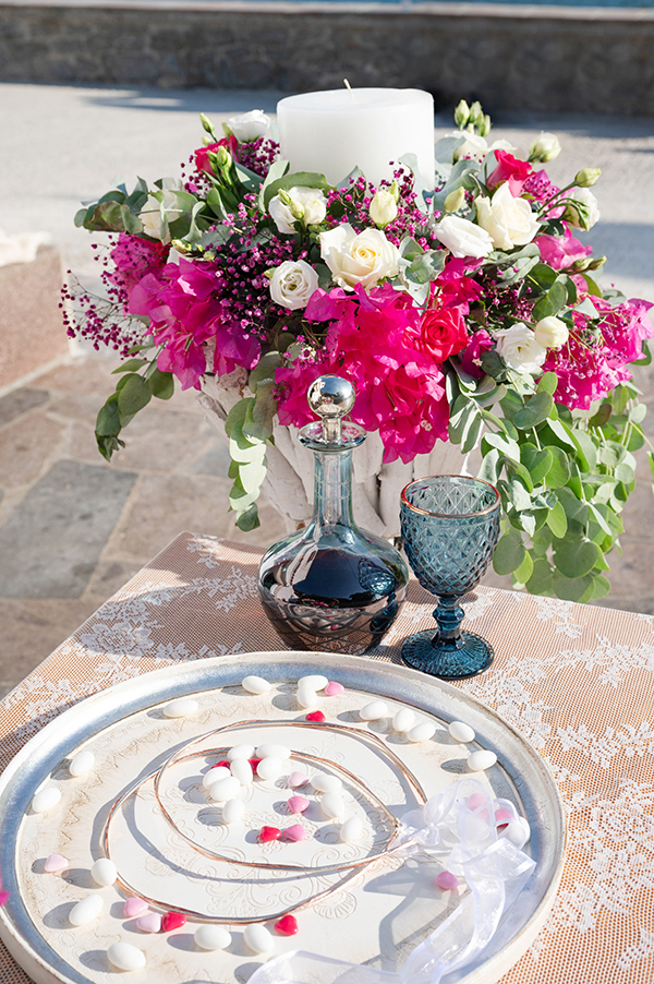 colorful-summer-wedding-poros-bougainvillea_33