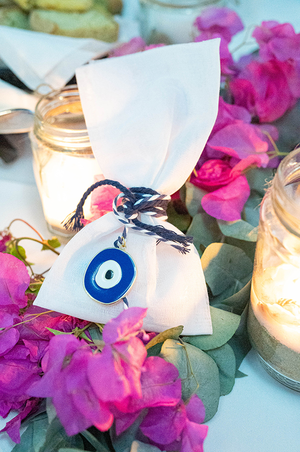 colorful-summer-wedding-poros-bougainvillea_38