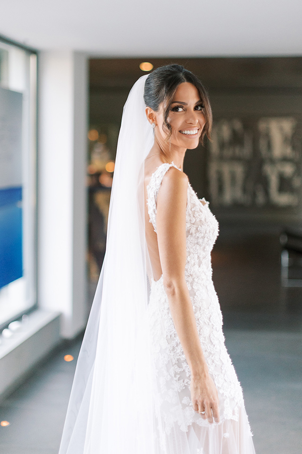 gorgeous-summer-wedding-athens-pretty-pastel-flowers_09x