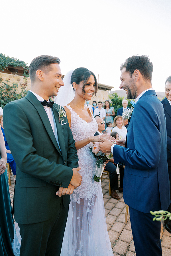 gorgeous-summer-wedding-athens-pretty-pastel-flowers_18