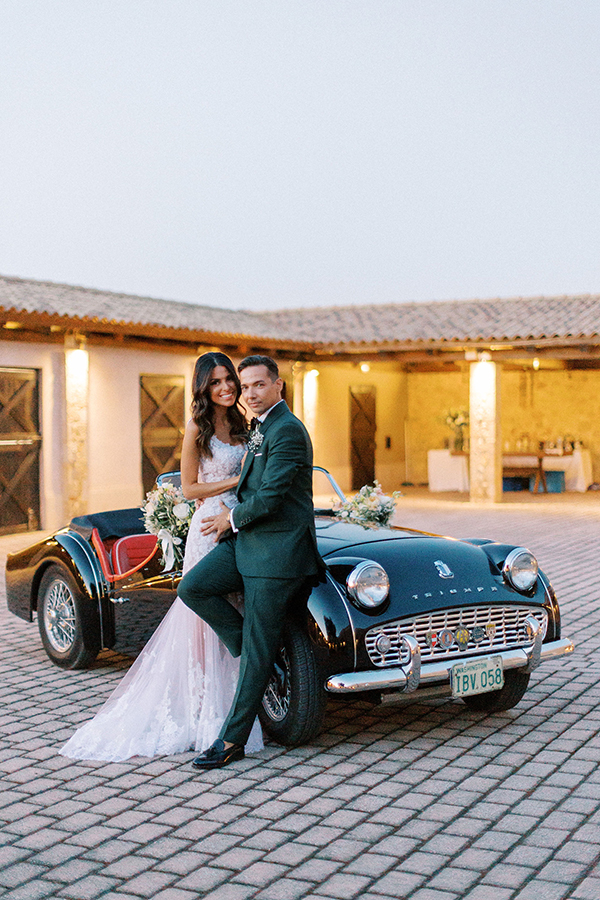 gorgeous-summer-wedding-athens-pretty-pastel-flowers_36