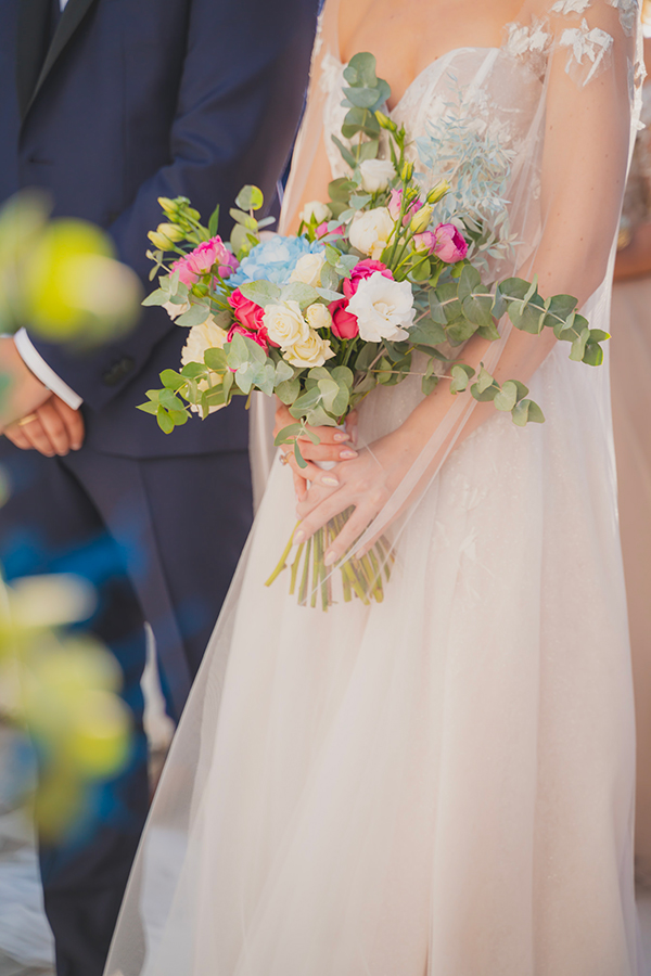 modern-chic-fall-wedding-athens-colorful-flowers_30x