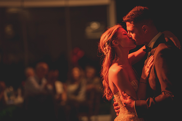 modern-chic-fall-wedding-athens-colorful-flowers_36x