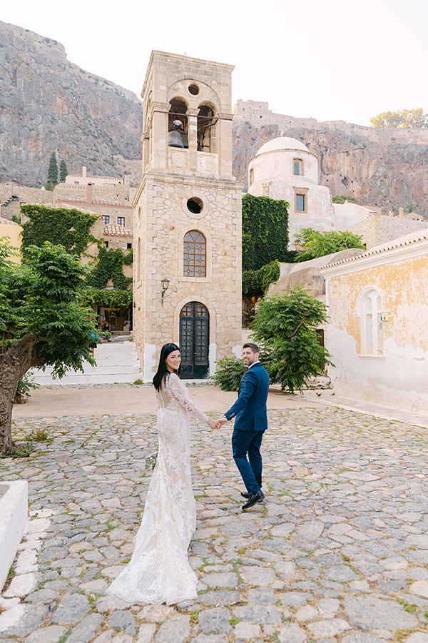 summer-wedding-nafpaktos-white-blooms_03y