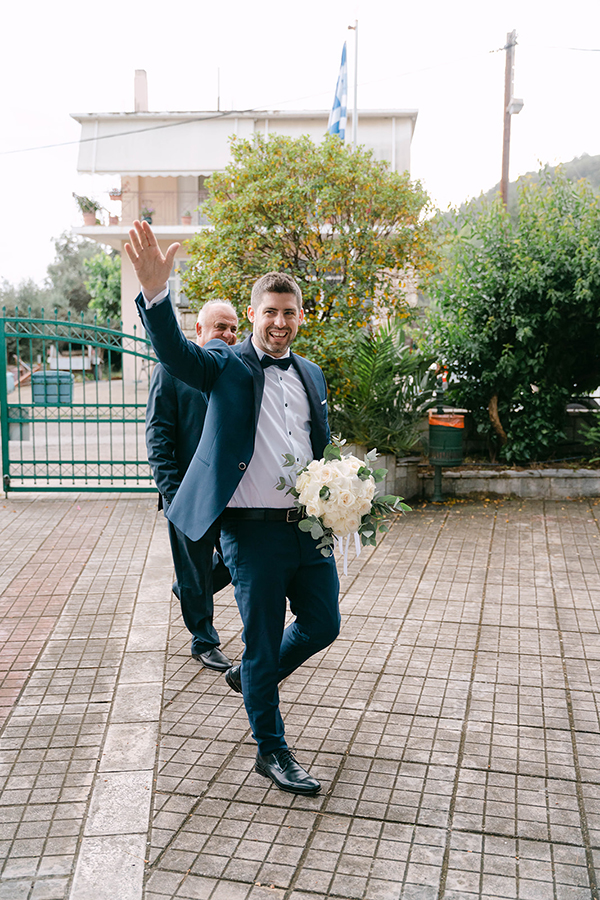 summer-wedding-nafpaktos-white-blooms_15