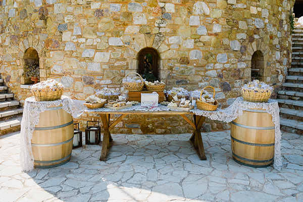 beautiful-spring-wedding-athens-white-hydrangeas_13