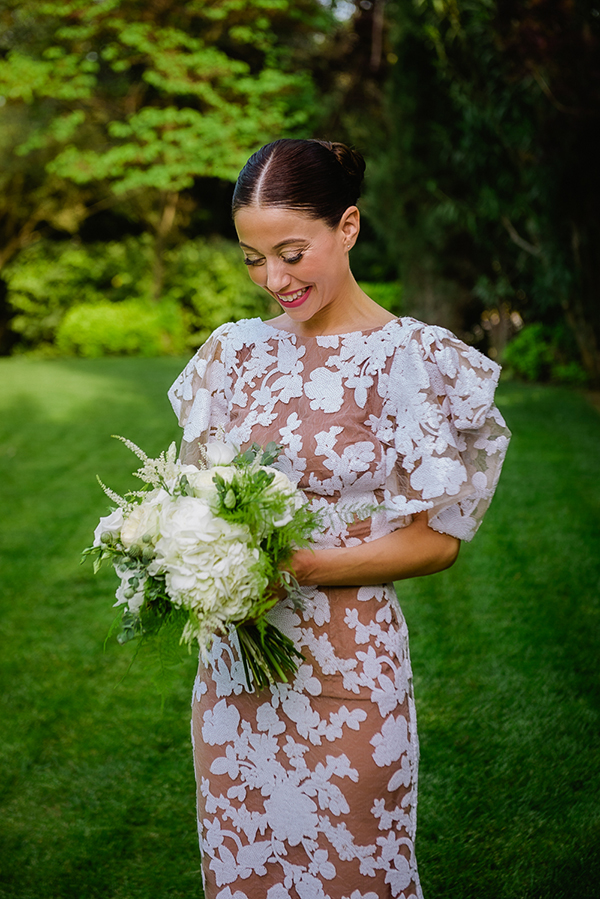 beautiful-spring-wedding-athens-white-hydrangeas_21x