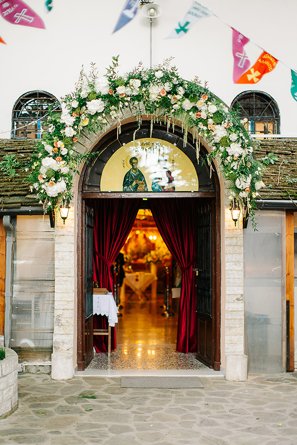 lovely-summer-wedding-ioannina-pretty-flowers_08