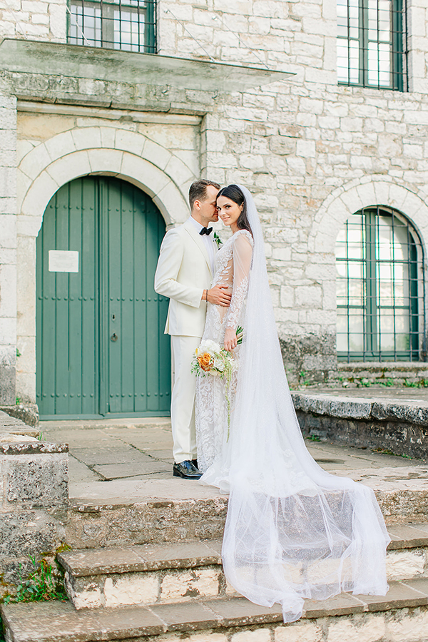 lovely-summer-wedding-ioannina-pretty-flowers_25