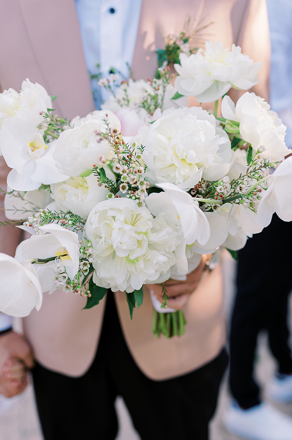 pretty-summer-wedding-athens-romantic-flair_14x
