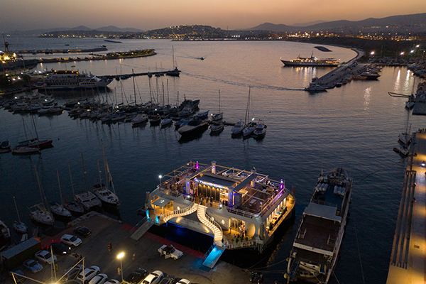 summer-destination-wedding-unique-wedding-venue-ploes_08x