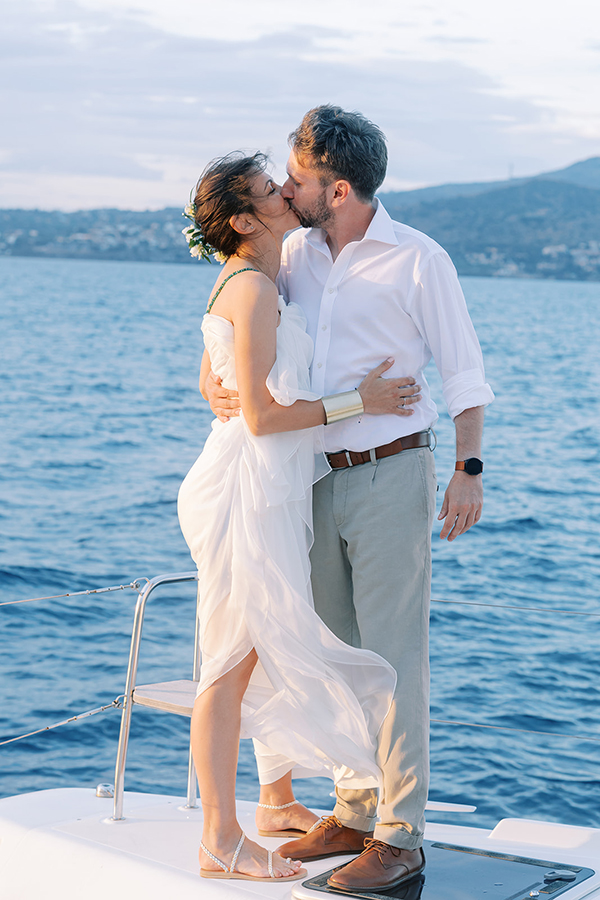 summer-wedding-boat-aegina_11