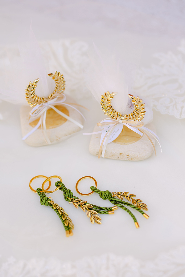 summer-wedding-kefalonia-pops-of-pink_06