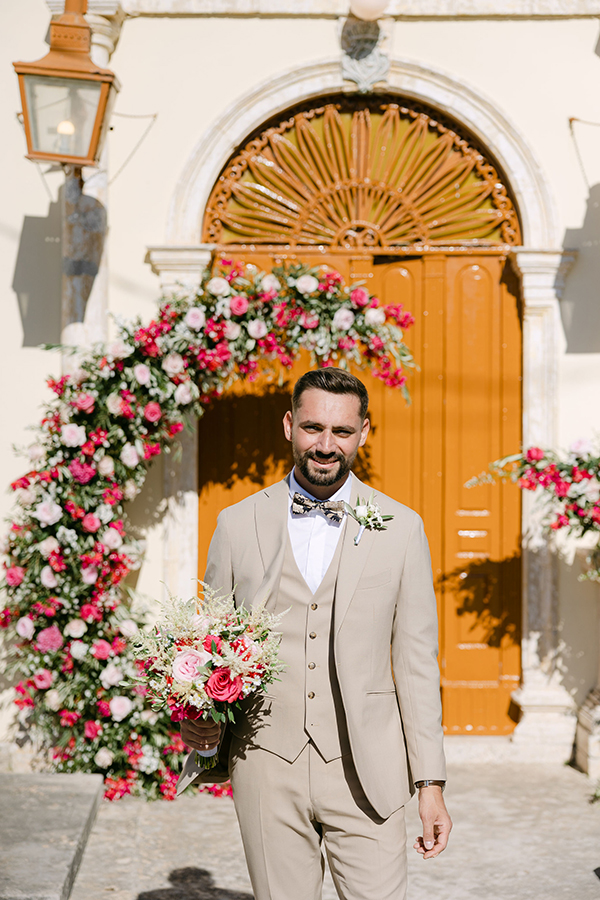 summer-wedding-kefalonia-pops-of-pink_10