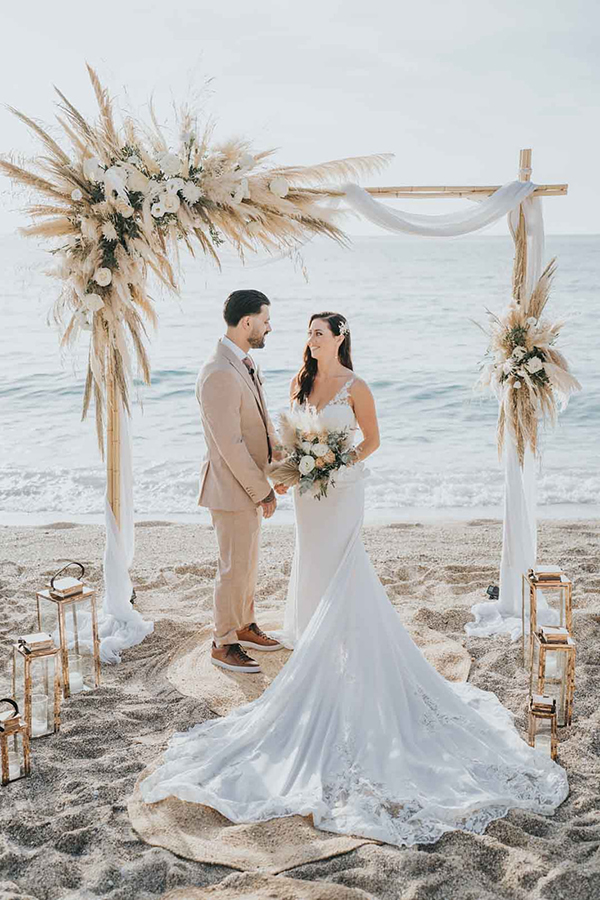 bohemian-fall-wedding-lefkada-pampas-grass_01