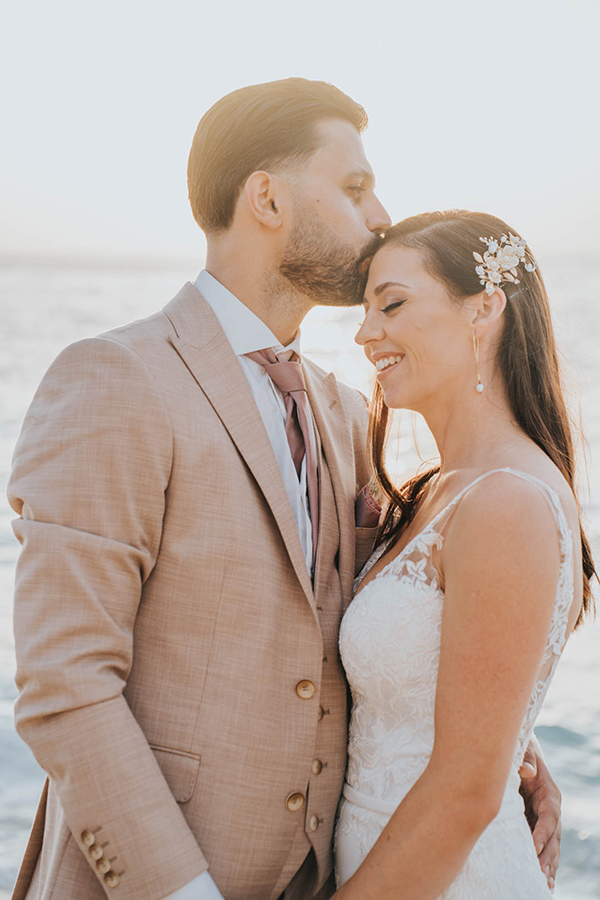 bohemian-fall-wedding-lefkada-pampas-grass_04