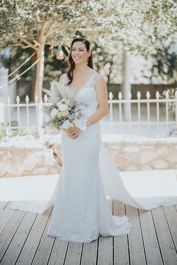 bohemian-fall-wedding-lefkada-pampas-grass_09
