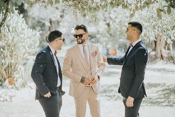 bohemian-fall-wedding-lefkada-pampas-grass_12
