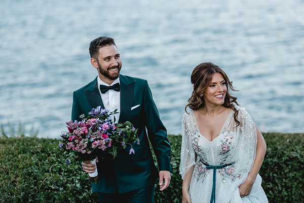 fairytale-summer-wedding-athens-colorful-blooms_02