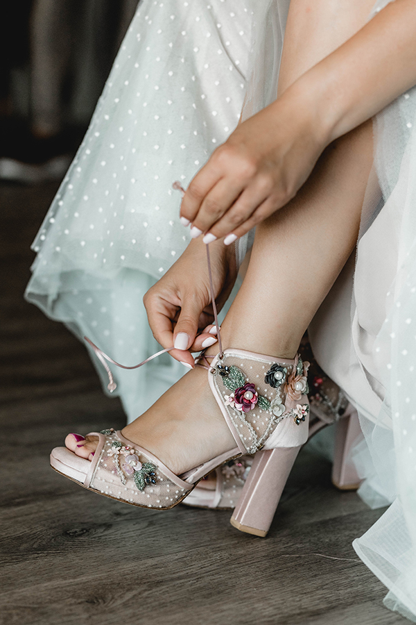 fairytale-summer-wedding-athens-colorful-blooms_07