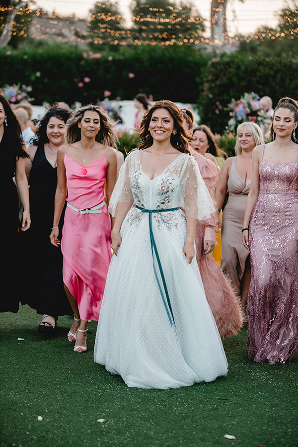 fairytale-summer-wedding-athens-colorful-blooms_14x