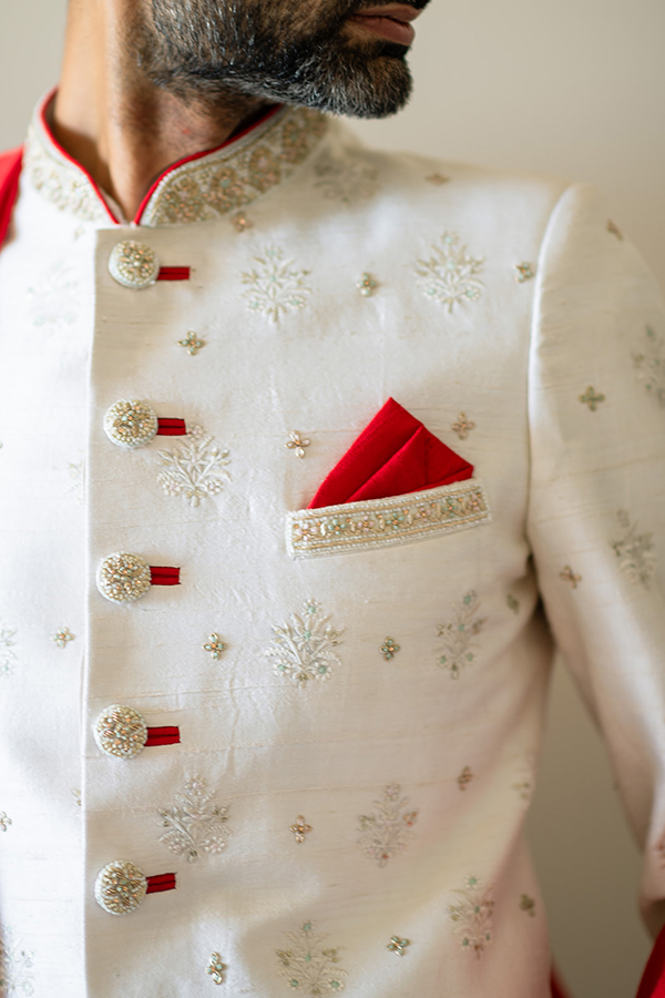 vibrant-indian-wedding-modern-vow-exchange-athens_09