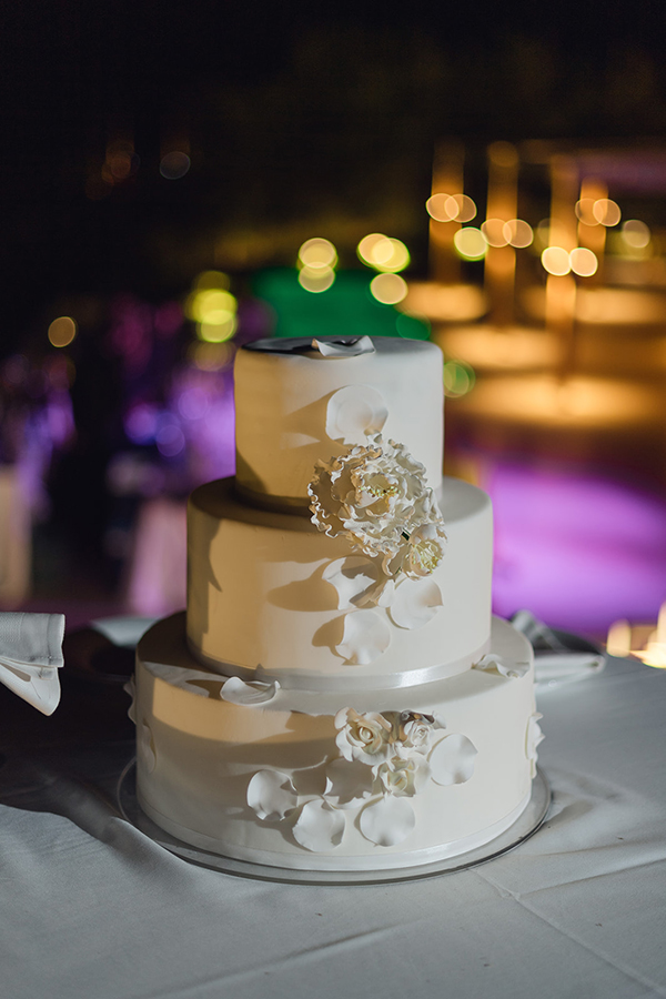 vibrant-indian-wedding-modern-vow-exchange-athens_37