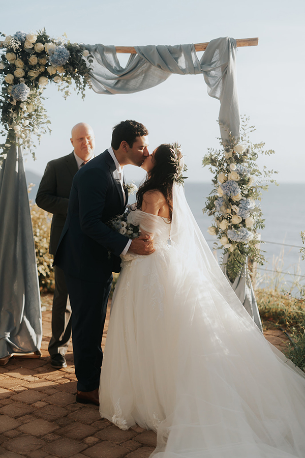 fairytale-destination-wedding-pylos-dusty-blue-florals_26