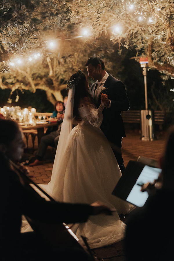 fairytale-destination-wedding-pylos-dusty-blue-florals_35