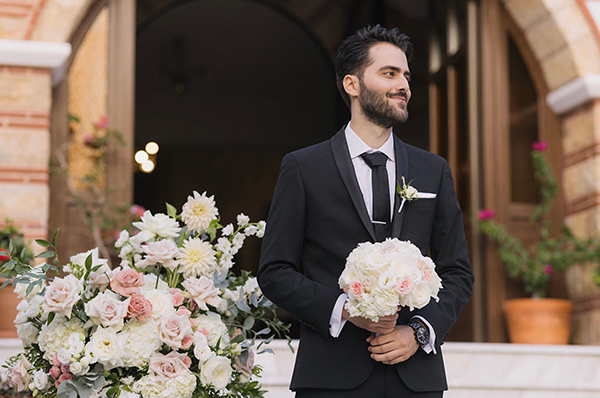 gorgeous-wedding-greece-pale-pink-color-palette_15s