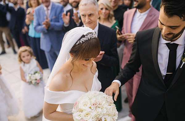 gorgeous-wedding-greece-pale-pink-color-palette_15x