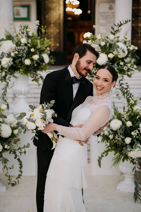 spring-wedding-greece-white-flowers_02