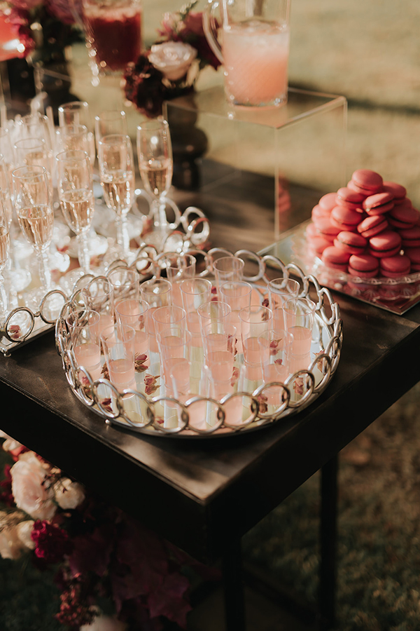 stylish-autumn-wedding-prettiest-fall-foliage_06