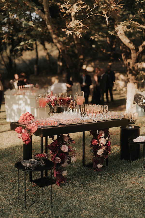 stylish-autumn-wedding-prettiest-fall-foliage_07