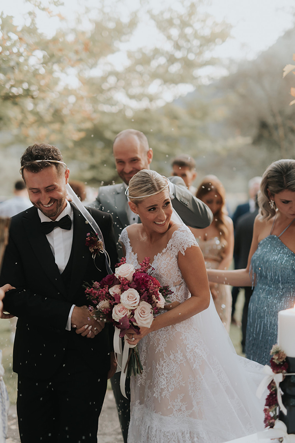 stylish-autumn-wedding-prettiest-fall-foliage_18